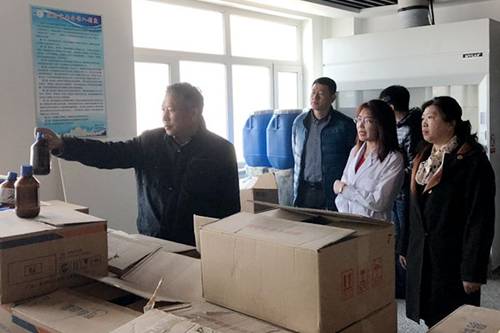 http://xyw.hlju.edu.cn/__local/0/92/5C/722F9C6D7499A5B6C7427A423A7_1E722ACF_C409.jpg